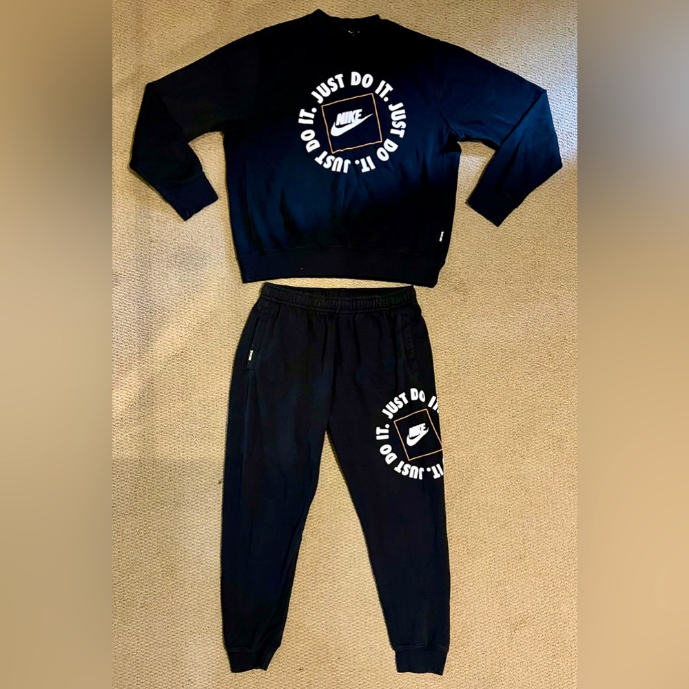 Nike Sweatsuit outfit